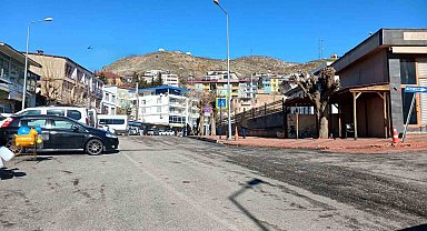 Kulp'ta ağır ve orta hasarlı yapılar için tahliye ve borçlandırma süreci başladı