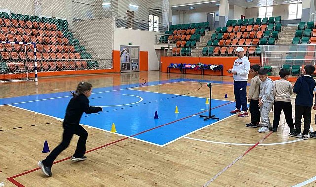 Kuşadası'nda geleceğin sporcuları keşfedildi
