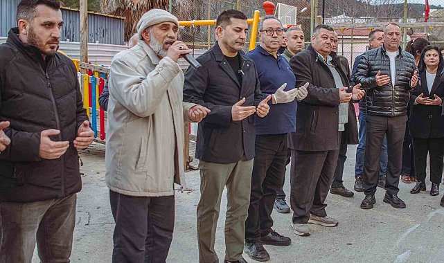 Kuşadası'nda oruçlar dualar eşliğinde açıldı