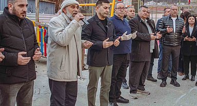 Kuşadası'nda oruçlar dualar eşliğinde açıldı