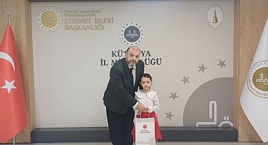 Kütahya'da 4-6 yaş Kur'an Kursu öğrencileri İstiklal Marşı Yarışması'nda dereceye girdi