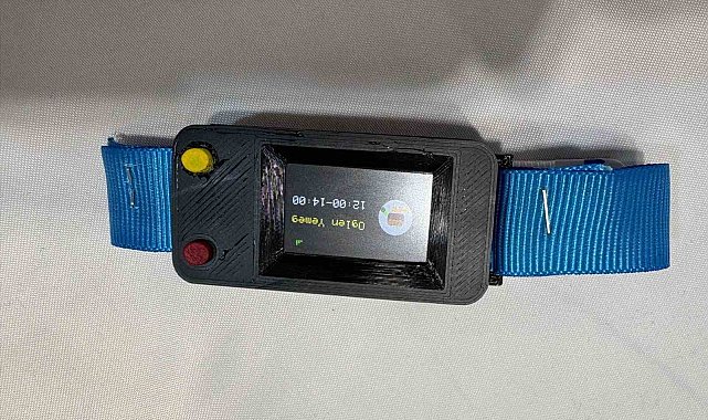 Lise öğrencilerinden "Akıllı Turizm Bilekliği": Otellerde kişiye özel hizmet sağlayacak