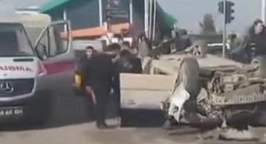 Malatya'da iki otomobil çarpıştı: 5 yaralı