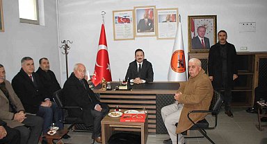 Malazgirt Kaymakamı Bayram'dan muhtarlara ziyaret