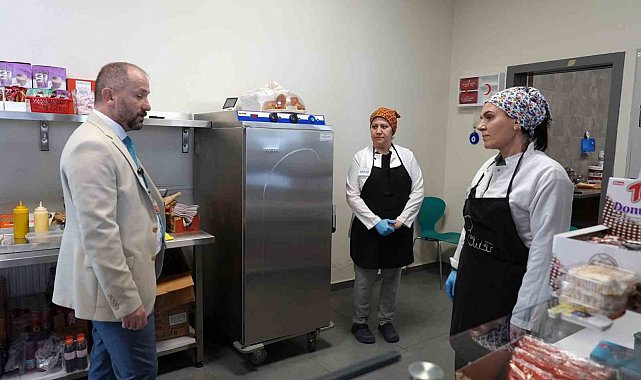 Maltepe'de okul kantinlerinde gıda denetimi sürüyor