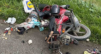 Manisa'da devrilen motosikletin sürücüsü ağır yaralandı