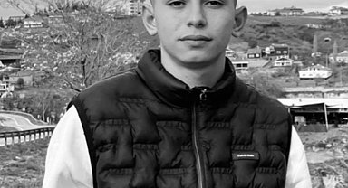 Manisa'da motosiklet devrildi: 16 yaşındaki sürücü hayatını kaybetti