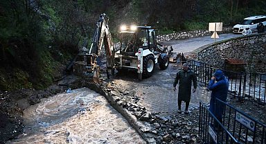 Manisa'da muhtemel taşkınlara karşı ekipler seferber oldu