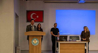 Manisa'da öğretmenlere "Maarif Modeli" tanıtıldı