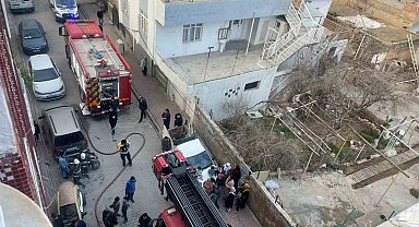 Mardin'de apartman dairesinde çıkan yangın söndürüldü