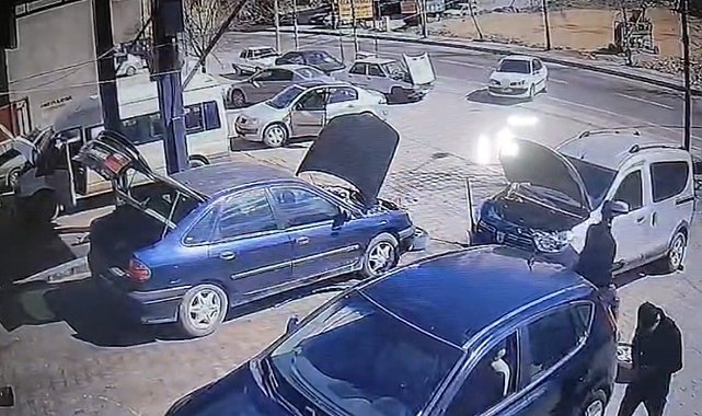 Mardin'de tuhaf olay: El frenini çekmeyi unuttu, araç anayola çıktı