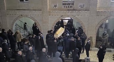 Mardin'deki yangında hayatını kaybeden çift defnedildi