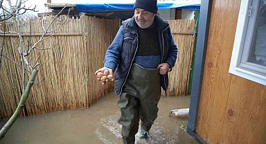 Meriç Nehri'nde su seviyesi normale döndü, evlerdeki hasar ortaya çıktı