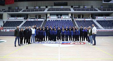 Merkezefendi Belediyesi Gençlik ve Spor Kulübü'nde şampiyona heyecanı yaşanıyor