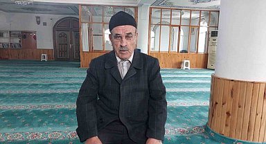 Mersin'de 72 yaşındaki Osman amca hafız oldu