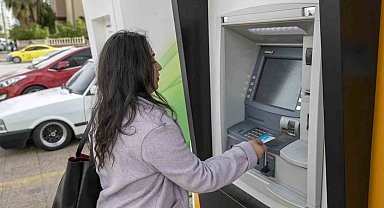 Mersin'de Halk Kart ve öğrenim yardımı ödemeleri yatırıldı