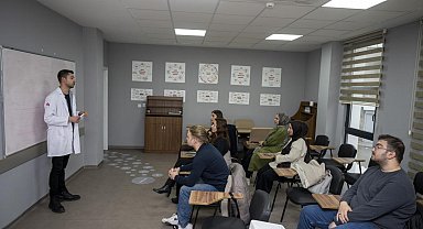 Mersin'de MERCEK kurslarıyla turizm sektörüne nitelikli personel yetiştiriliyor