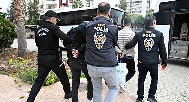 Mersin'de milyarlık yasa dışı bahis operasyonu: 9 tutuklama