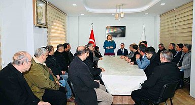 Milletvekili Ölmeztoprak muhtarlarla bir araya geldi