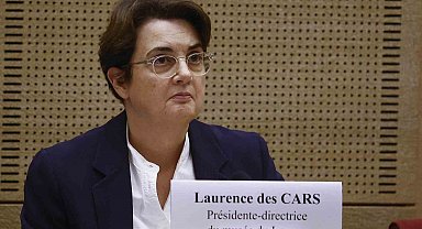 Milyonlarca euroluk soygunun gerçekleştiği Louvre Müzesi'nin müdürü istifa etti