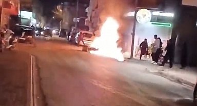 Motosiklet alev alev yandı