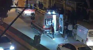 Motosiklet ile otomobil çarpıştı: 2 yaralı