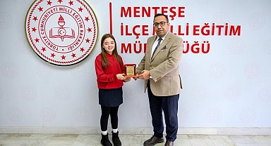 Muğla'daki yarışmada birinci olan Özdemir, Türkiye finallerine katılacak