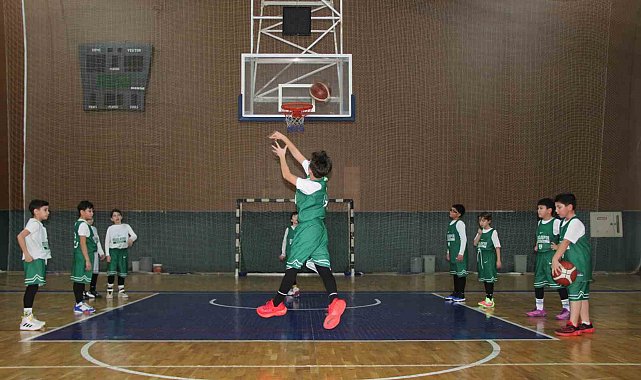 Muğlaspor basketbolda genç yetenekleri yetiştiriyor