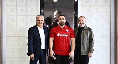 Muratpaşa Belediyesi, Başpehlivan Osman Kan ile sözleşme imzaladı