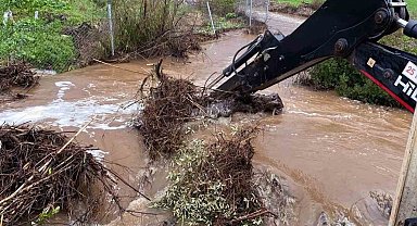 MUSKİ ekipleri taşkın riski bölgeleri anında müdahale ediyor