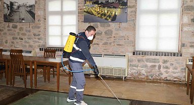 Nazilli Belediyesi'nden iş yeri ilaçlamasına sertifika desteği