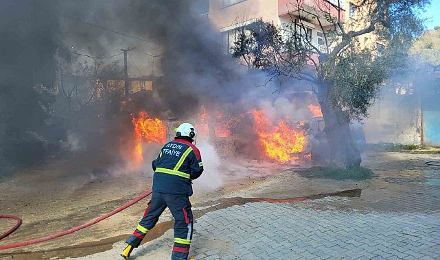 Nazilli'de feci yangın: İki otomobil saniyeler içerisinde kül oldu