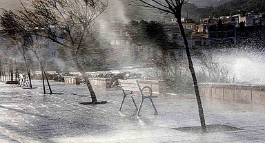 Nils Fırtınası, İspanya ve Portekiz'i kırmızı alarm geçirdi