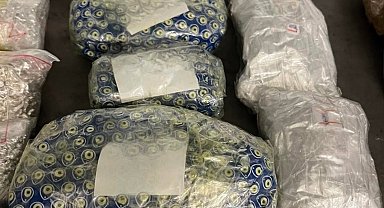 Oda spreyi ve gazoz şişelerine gizlenen 50 bin euro değerindeki kaçak altın ve gümüş ele geçirildi