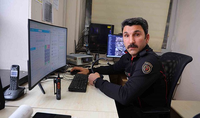 Oğlu depremde hayatını kaybetti, baba binden fazla canın kurtarılmasına öncülük etti