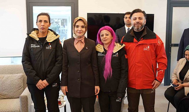 Ogün Abi Derneği, faaliyetlerini Bakan Göktaş'a anlattı