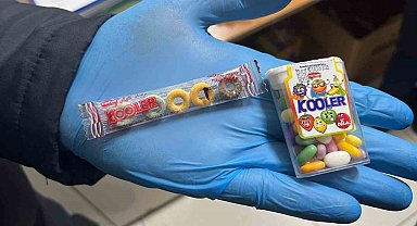 Okul kantini denetleyen zabıta son kullanama tarihi geçmiş ürünlere el koydu