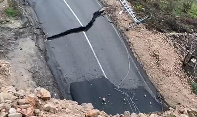 Ordu'da heyelan nedeniyle yol ulaşıma kapandı