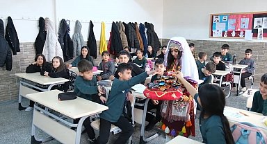 Ortaokul öğrencilerinden Ramazan ayında anlamlı etkinlik