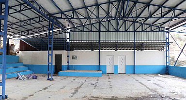 Örtülü Mahallesi'nde yol yenileme ve bakım çalışması