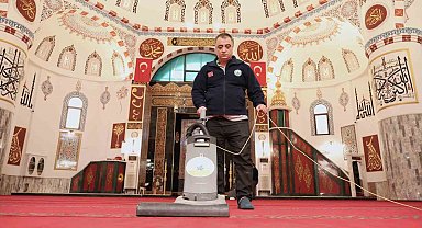 Osmangazi'de camiler Ramazan'a özenle hazırlandı