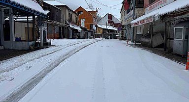 Osmaniye Zorkun Yaylası'nda kar yağışı başladı