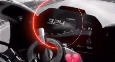 Otobanda 324 Km hıza ulaşan motosikletli ölüme meydan okudu