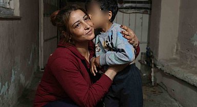 Otogarda söyledikleriyle yürekleri dağlayan çocuk ve ailesi, yeni evlerine kavuştu