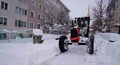 Palandöken Belediyesi karla mücadelede sahada