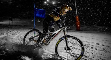 Palandöken'den Alplere: Türk sporcular Snowbike Dünya Şampiyonası'nda