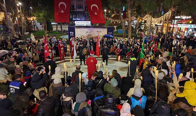 Pendik'te mehter marşlarıyla ramazan coşkusu yoğun ilgi gördü