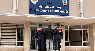 Plakasız araçla yakıt alıp kaçtı, jandarma yakaladı
