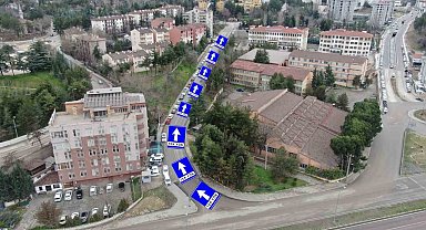 Polis evi istikametindeki Fatih Caddesi tek yön oldu