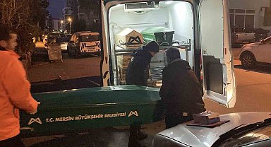 Polis kavga ihbarına gitti, banyoda cesetle karşılaştı: 3 gözaltı